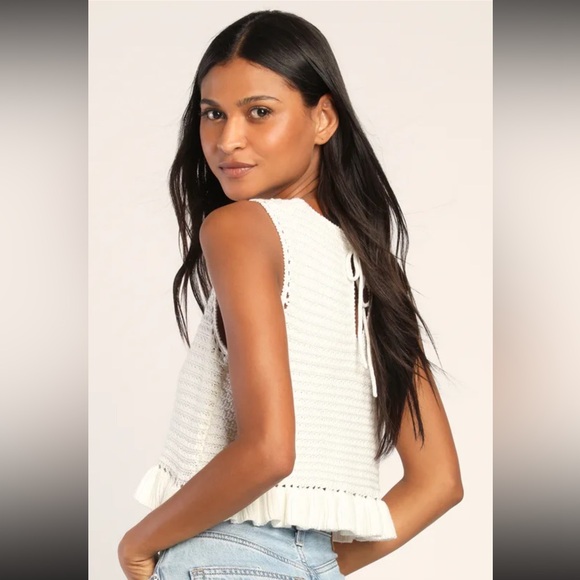 Lulu's Cream Ribbed Ruffled Crop Tank Top - Picture 2 of 11